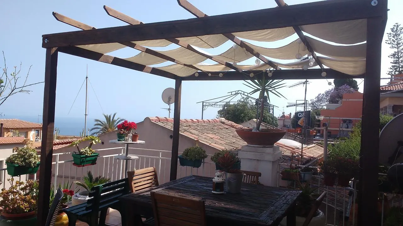 Hostel Taormina - Homstel Italy